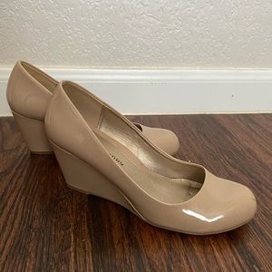 CL by Laundry Nude Wedges